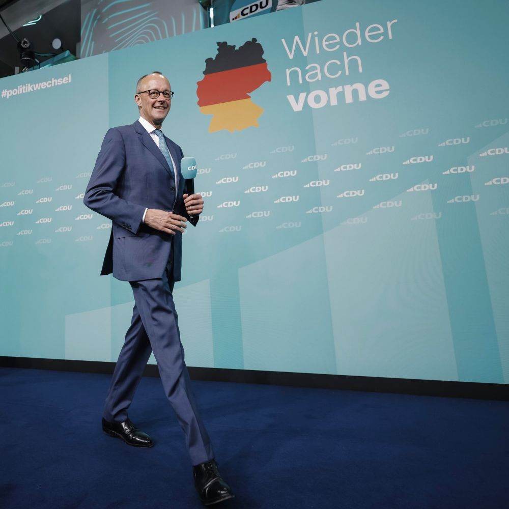 Regatul Unit şi Germania semnează un tratat de prietenie în prima vizită a cancelarului Merz la Londra